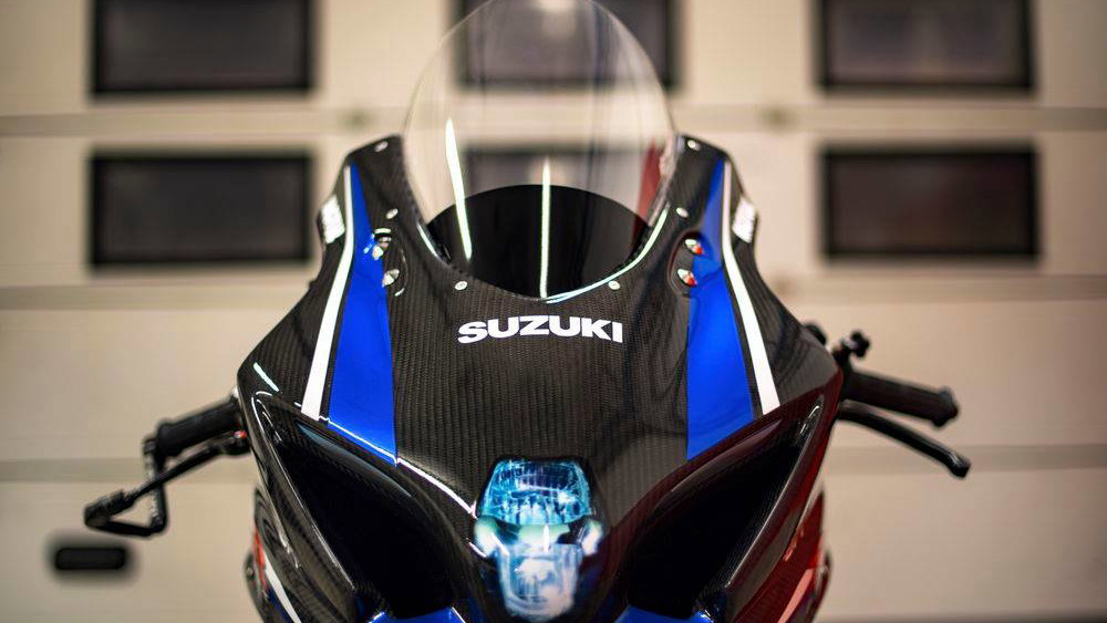 Suzuki Italia GSX-R1000 carbon teaser